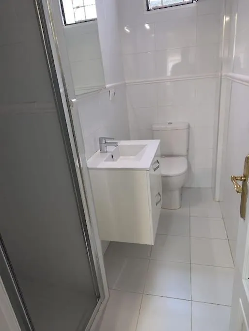 Andres Tamayo Calle, Apartamento En Av America Y Diego De Leon Apartment Madrid